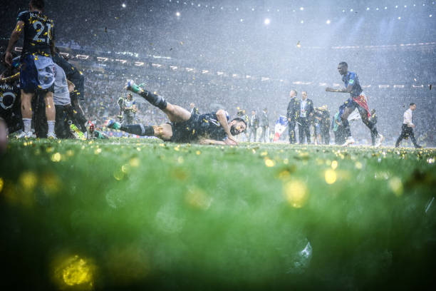 黄石基地 黄石基地