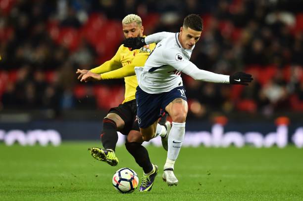 形成了鲜明 形成了鲜明